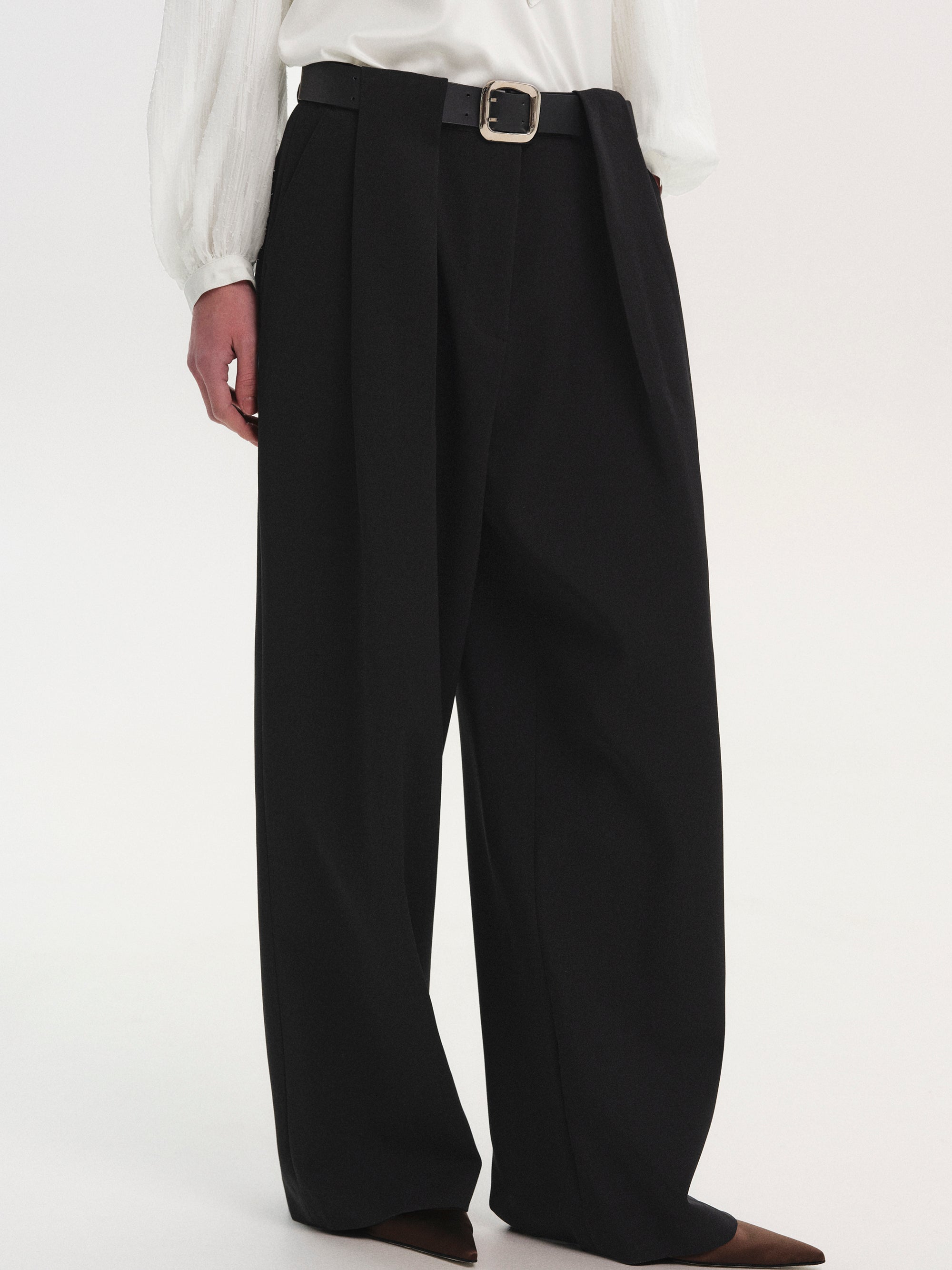 Belted Tuck Trousers, Black