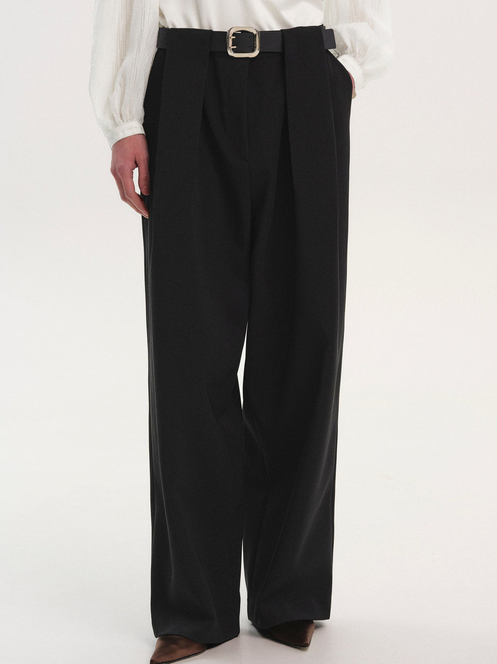 Belted Tuck Trousers, Black
