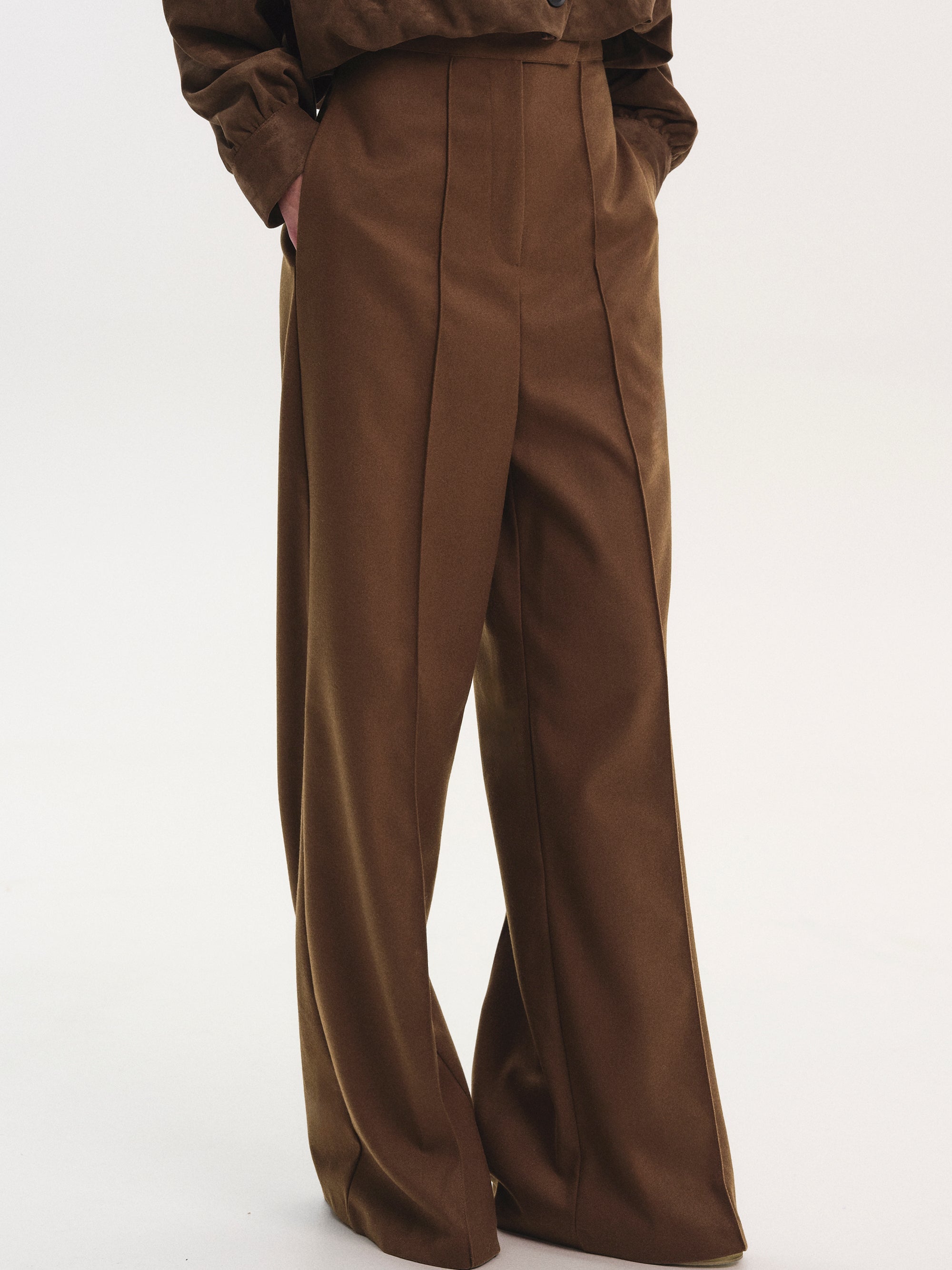 High Waist Creased Trousers, Chestnut