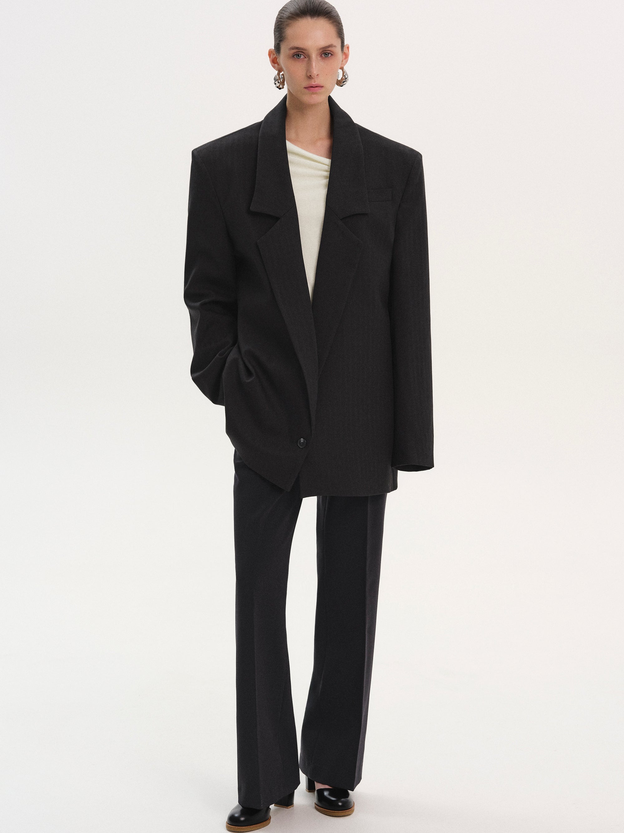 Long Notched Lapel Blazer, Black Striped