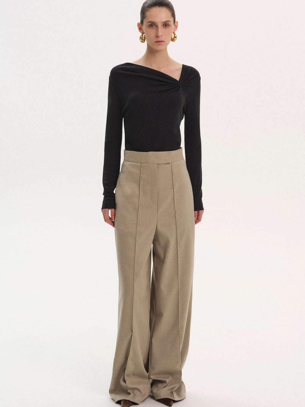 Interlock Asymmetric Neck Top, Black